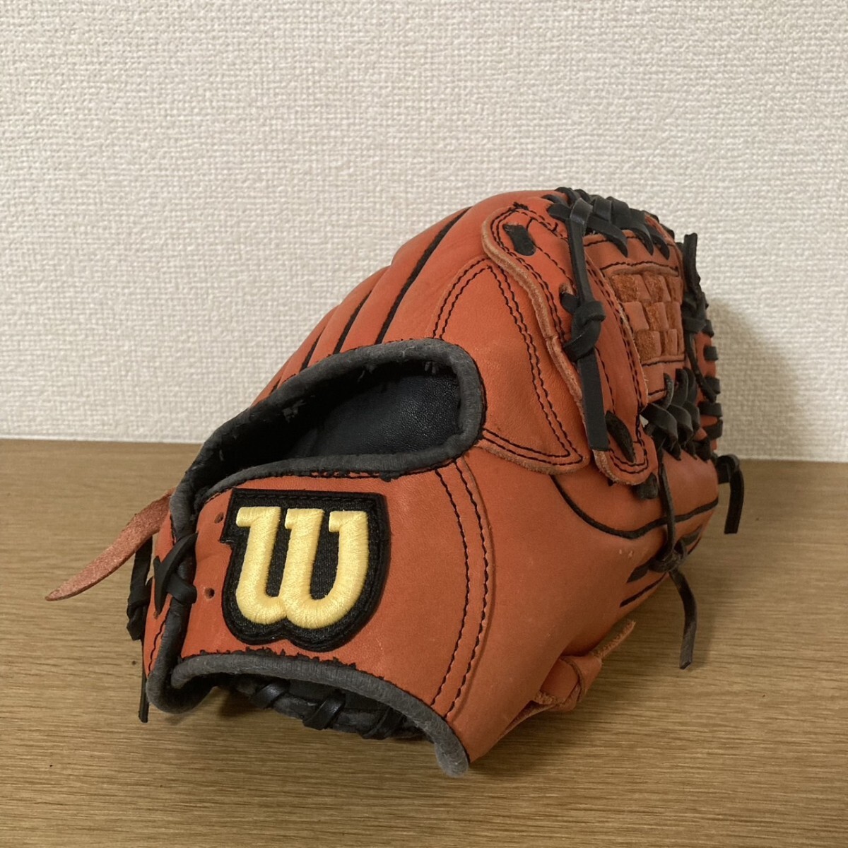新品】【新品】Wilson ウイルソン D- MAX 軟式カラーグローブ 黒 紫 金