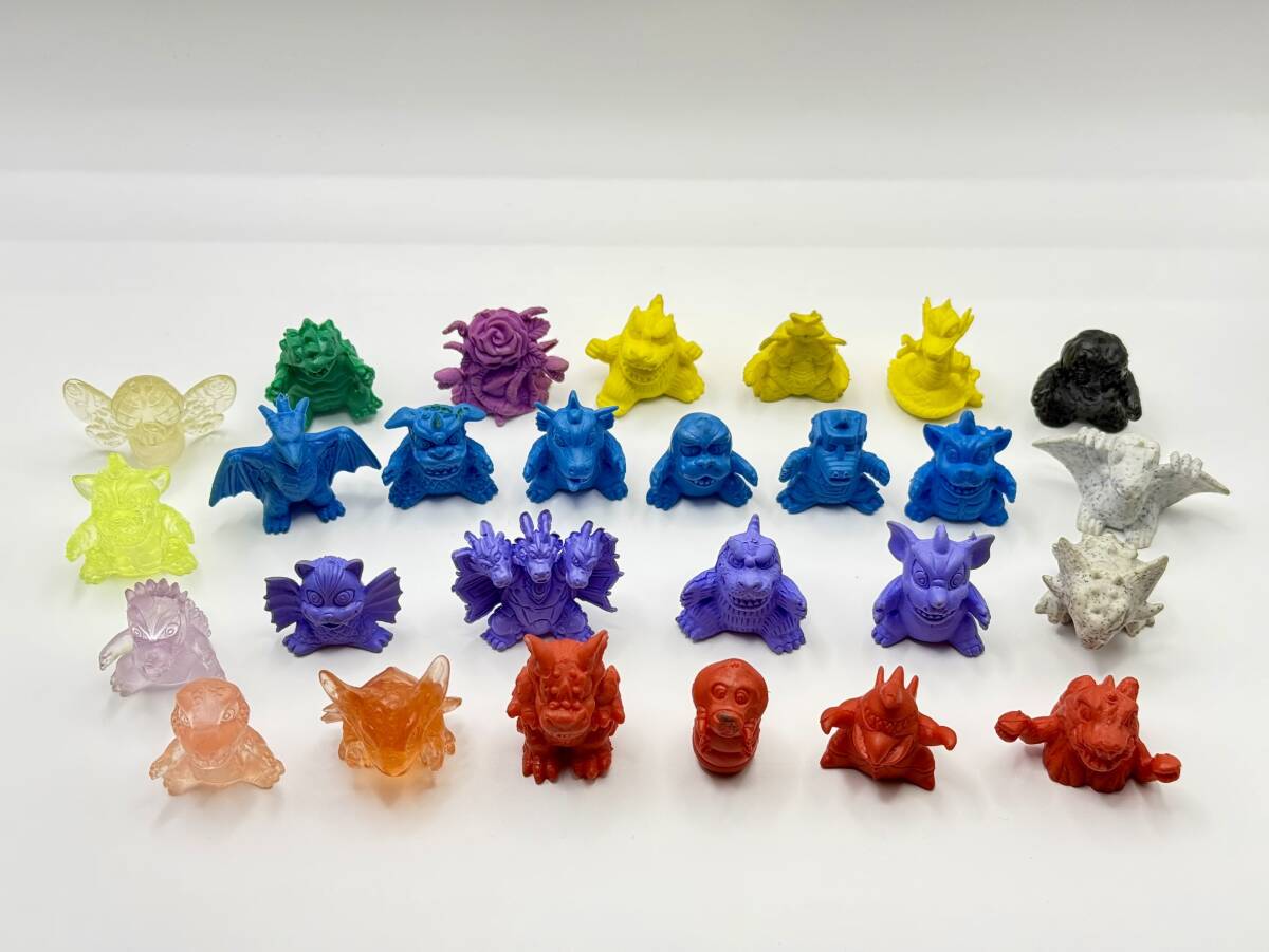 消しゴム SDゴジラ怪獣軍団 ビオランテ幼獣 緑 ゴジ消し 当時物の落札 