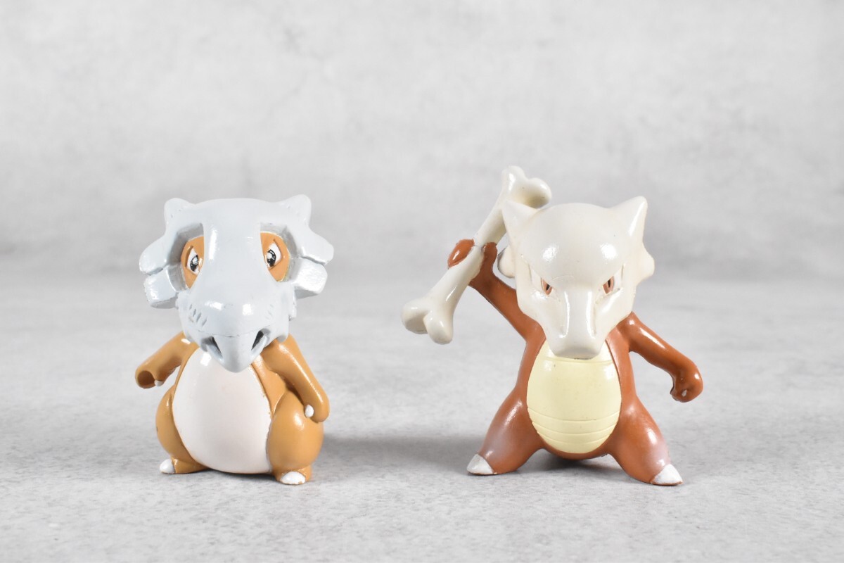 ポケモン モンスターコレクション モンコレ カラカラ ガラガラ 骨なし