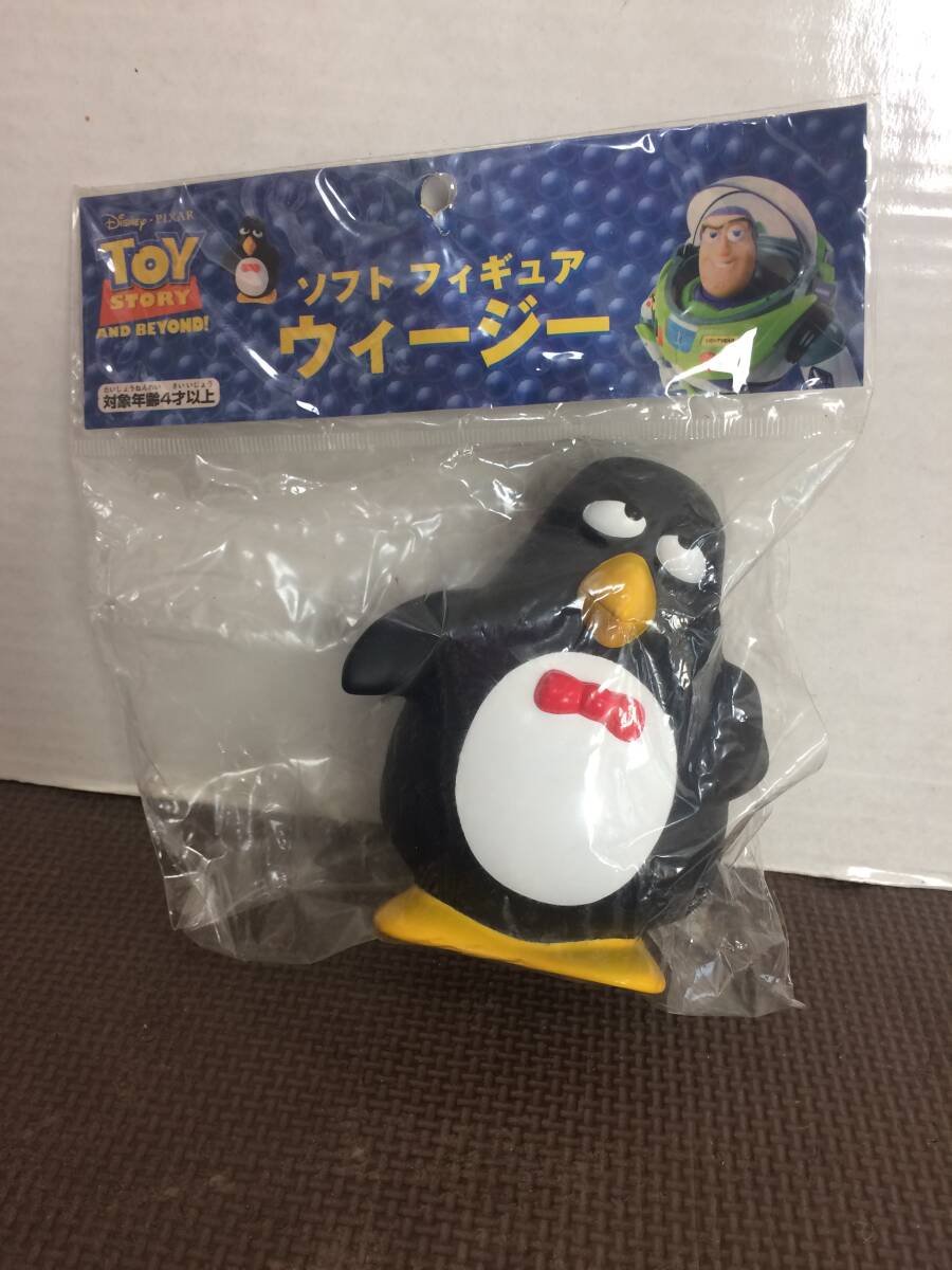 トイストーリー ウィージー ペンギン ソフビ ピクサーの落札情報詳細
