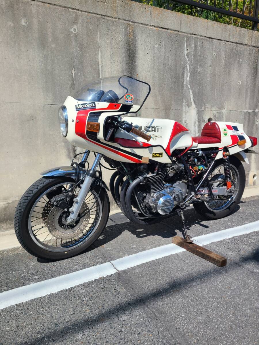 ビンテージ ducati 250 シングル ナロー エンジン&シートなし マーク3
