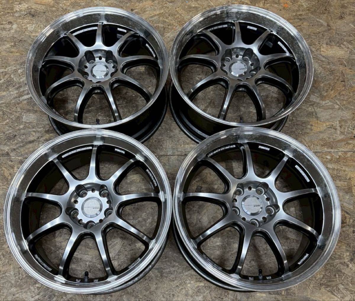 中古】ワーク エモーション D9R 18インチ 8j 9j PCD114.3 5穴 4本 