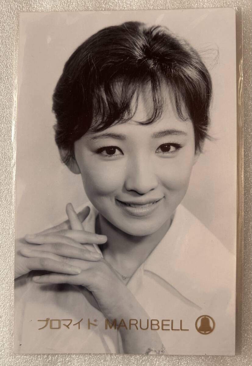 吉永小百合3枚組み【052】昔のブロマイド 1986年マルベル堂 正規品の