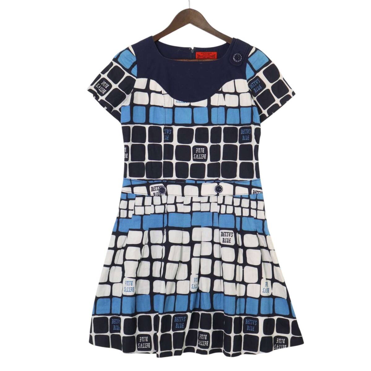 定価4万☆BETTY