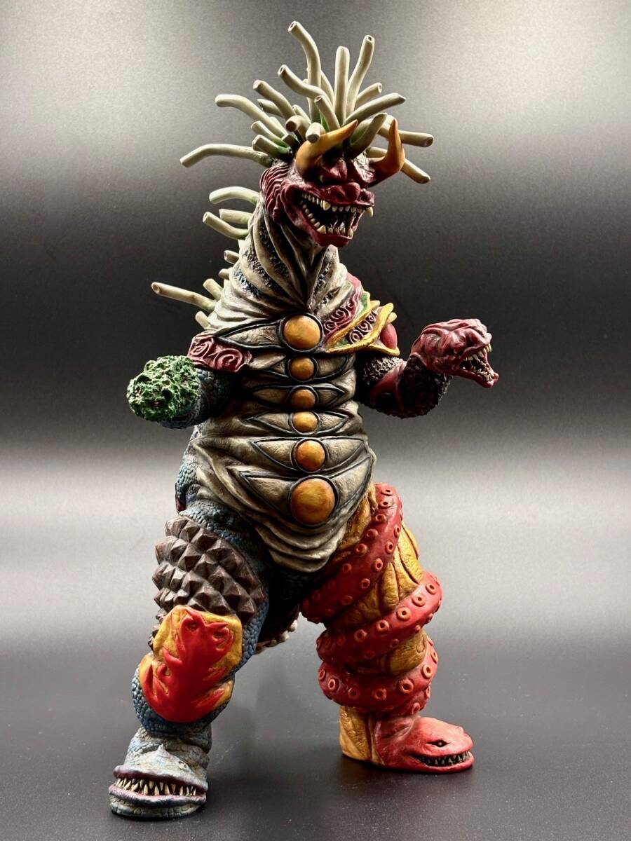 新品】【送料無料】【未組立】ボークス 怪獣特捜隊 ウルトラマンティガ