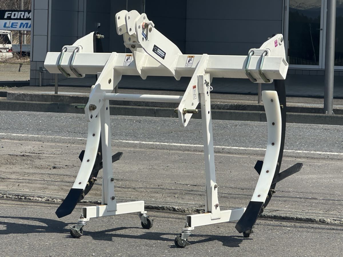 岡山◇ スガノ 農機 サブソイラー T-110 白い農機 振動 ダンガン 弾丸 