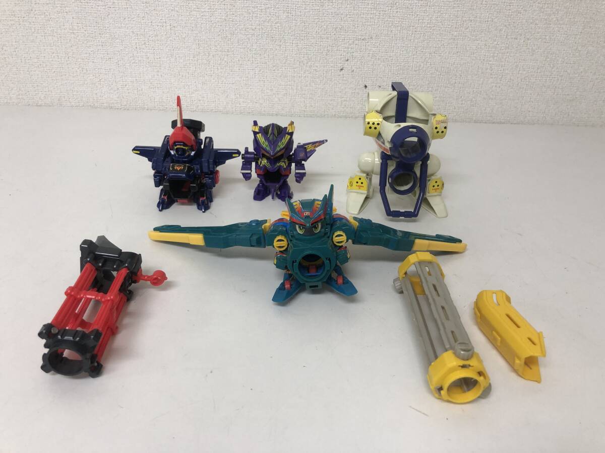 バトル ビーダマン クロムランサー アイアンAZ ホワイト 大会賞品