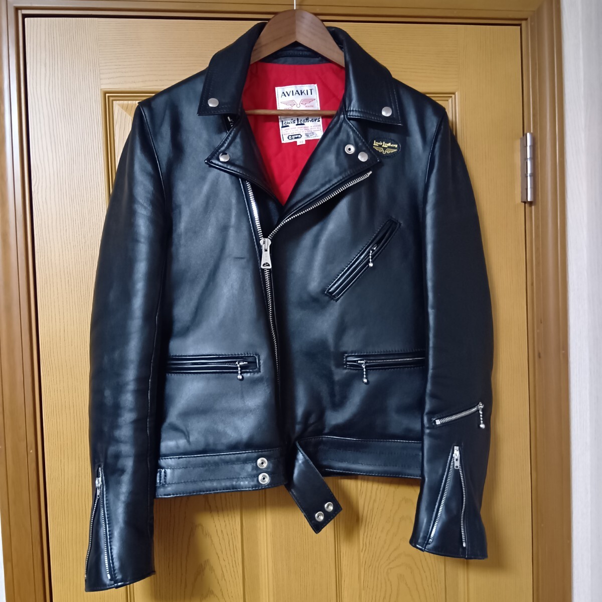 即決！Lewis Leathers 32 サイクロン ブラック 441T タイトフィット