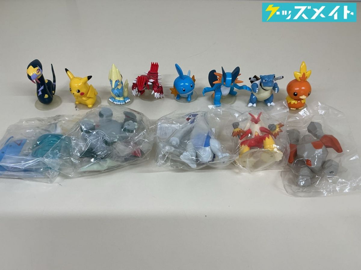 2004年 フシギバナ リザードン カメックス ポケモンポーズフィギュア 3
