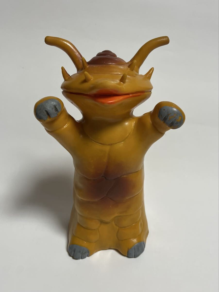 中古】円谷プロ マルサン SAN ウルトラ怪獣 カネゴン ソフビ 23.5㎝ 1
