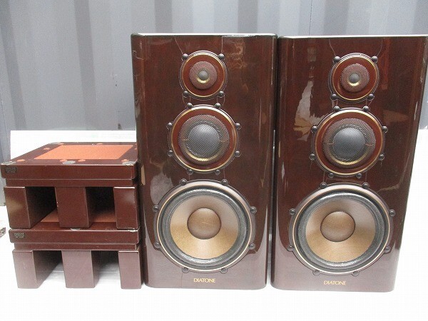 中古】【中古品】DIATONE スピーカー ペア 名機DS-700Z + スタンドDK