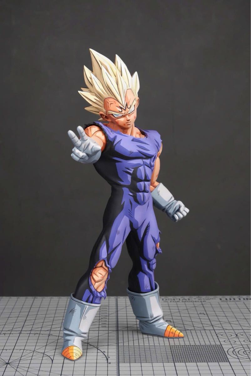 ドラゴンボール(鳥山明)直筆ベジータサイン色紙、小色紙4枚、ファイル