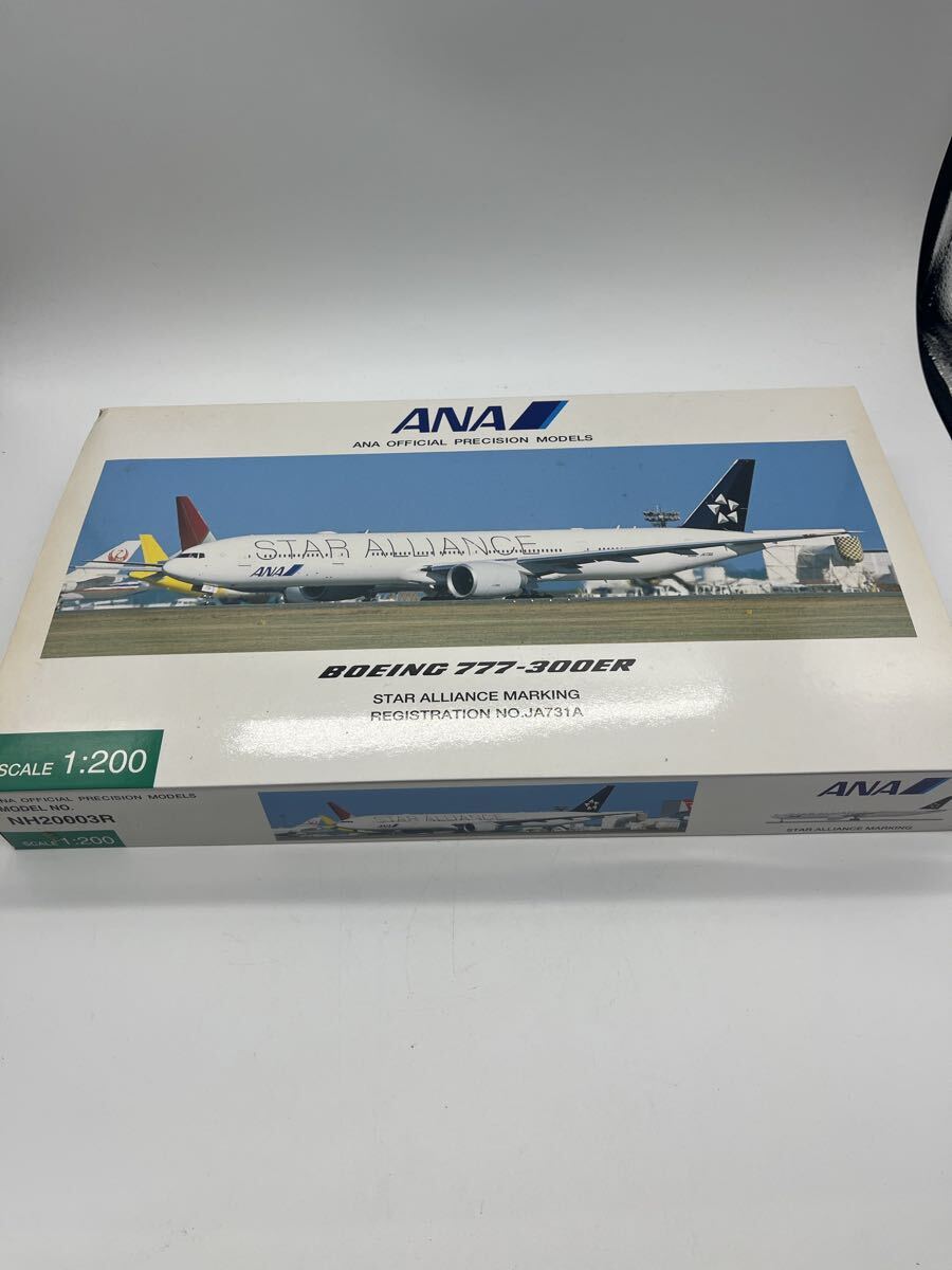 全日空商事 1/200 C-3PO ANA JET ボーイング777-200ER JA743A NH20103