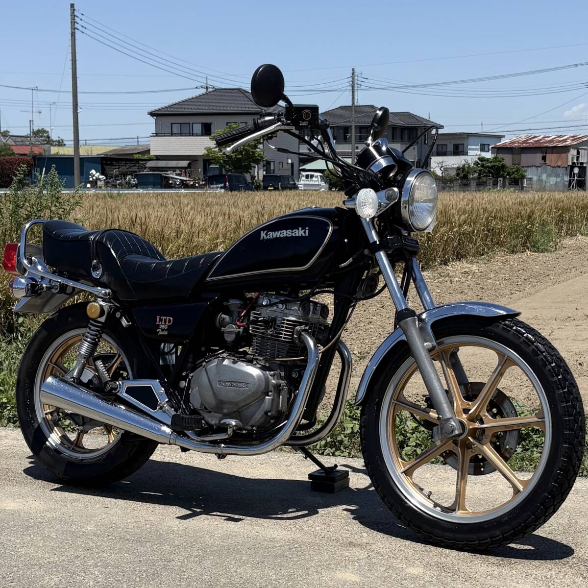 z250ft ホイールタイヤ付き前後