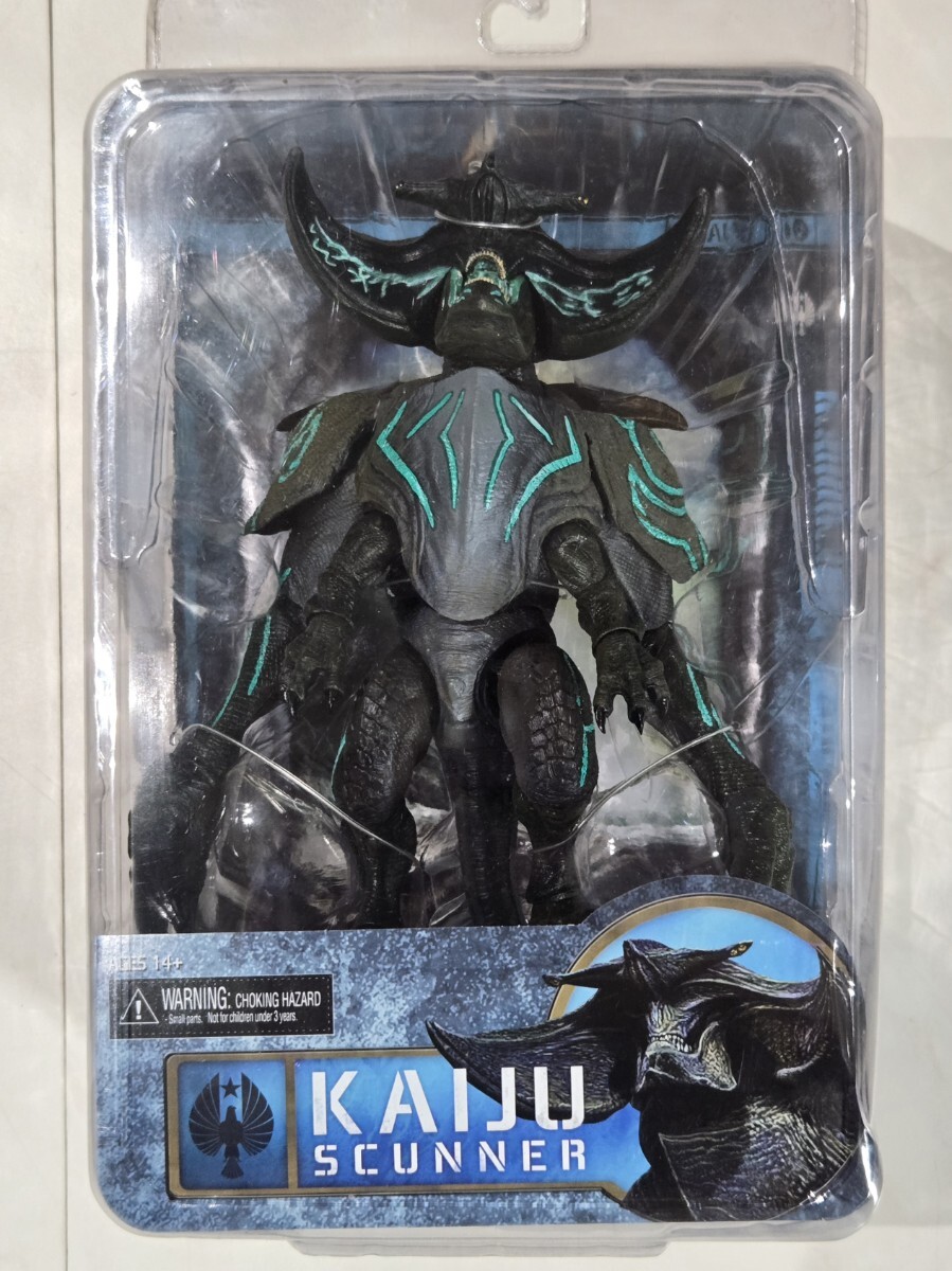 NECA パシフィック・リム クリムゾン・タイフーン フィギュア 開封済