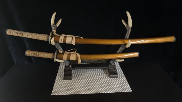 研白太刀 織田信長 古兵器 武具 刀装具 日本刀 模造刀 武士道 置物 鑑賞用 研白太刀 織田信長 古兵器 武具 刀装具 日本刀 模造刀 武士道 置物