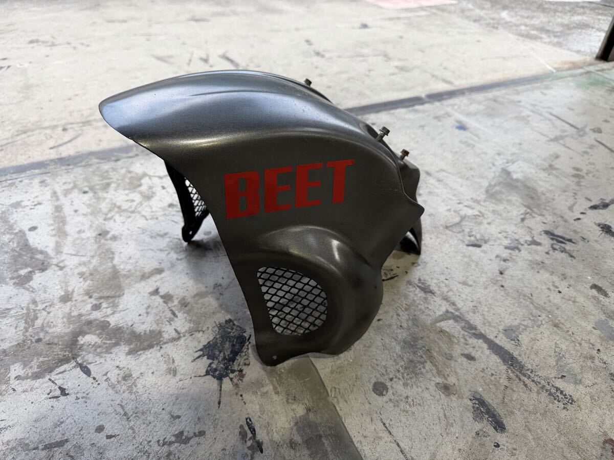 VFR400R (NC30) BEET ビート エアロシャークフェンダー 綺麗な商品