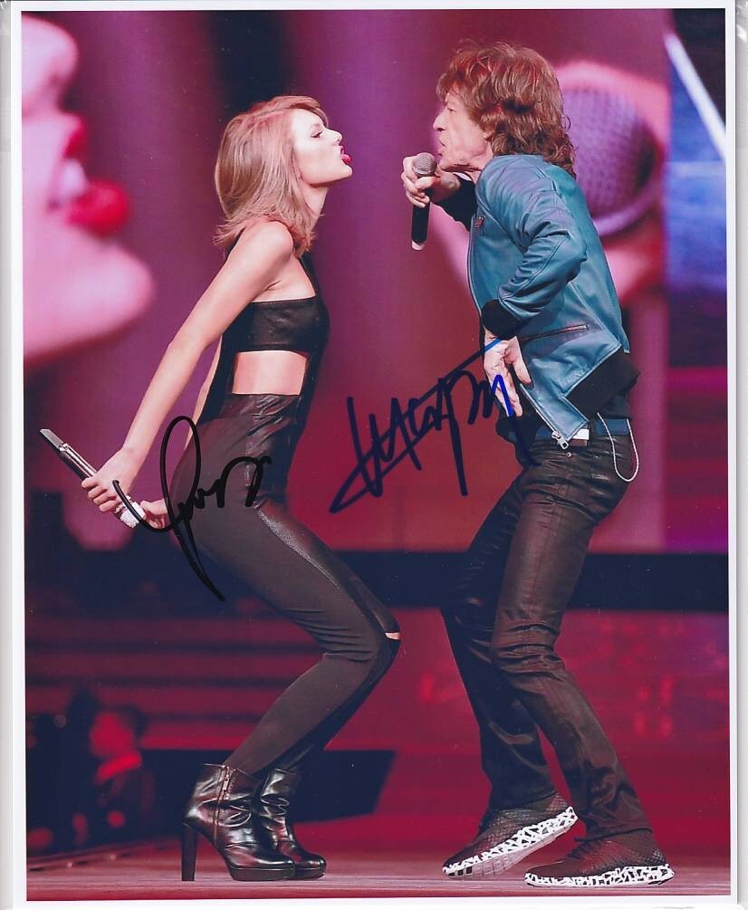 未使用】テイラースウィフト…直筆サイン入り2Lサイズ写真…Taylor Swift