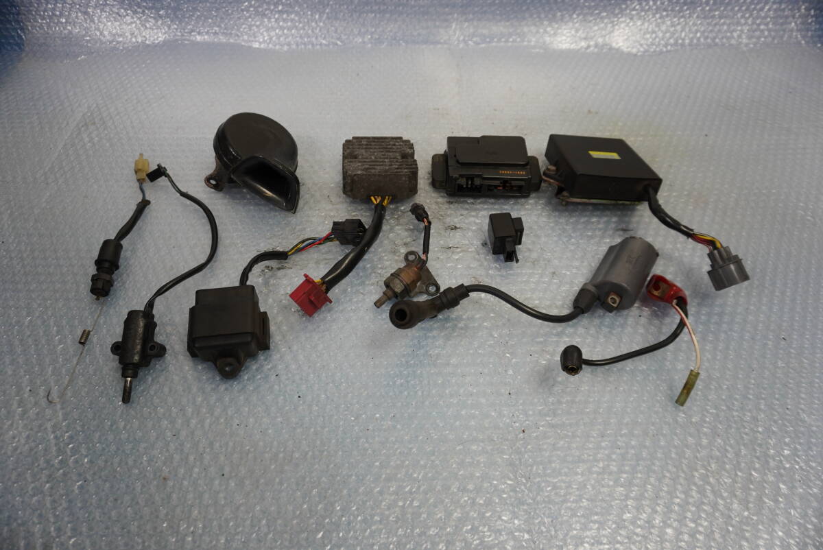KAWASAKI純正 Dトラ/KLX250 イグナイターASSY 品番21119-1579 DENSO