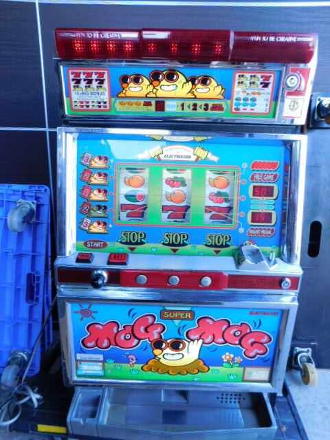 動作チェック済み】スーパーモグモグ2 エレクトロコイン 4号機 a