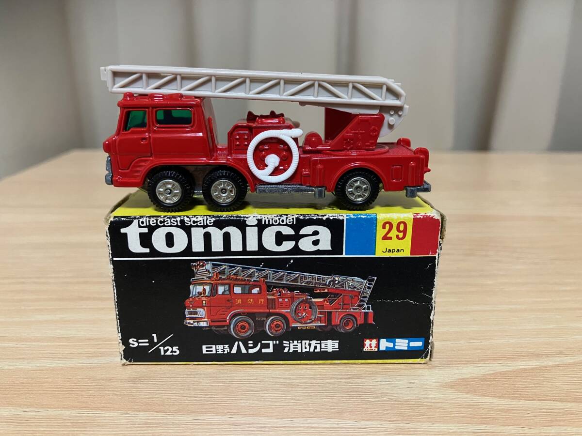 絶版トミカ 29-2 日野 はしご消防車【希少な1E旧ホイール】箱なし 傷