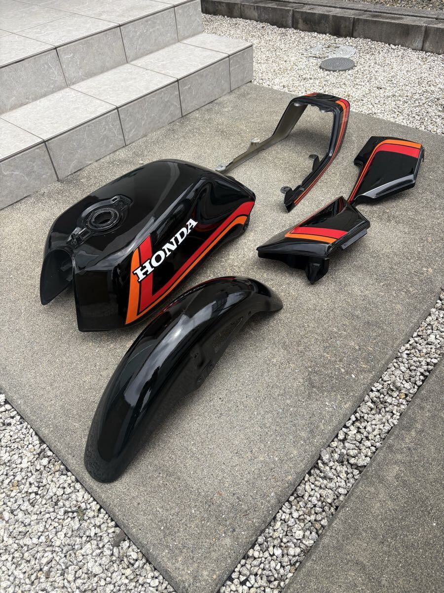 中古 社外 バイク 部品 BEET製CB400SF テールカウル 社外 白/赤 NC39