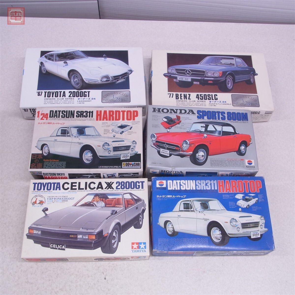 新品】旧車、日産純正品、セドリック？グロリア？330、テールランプL側
