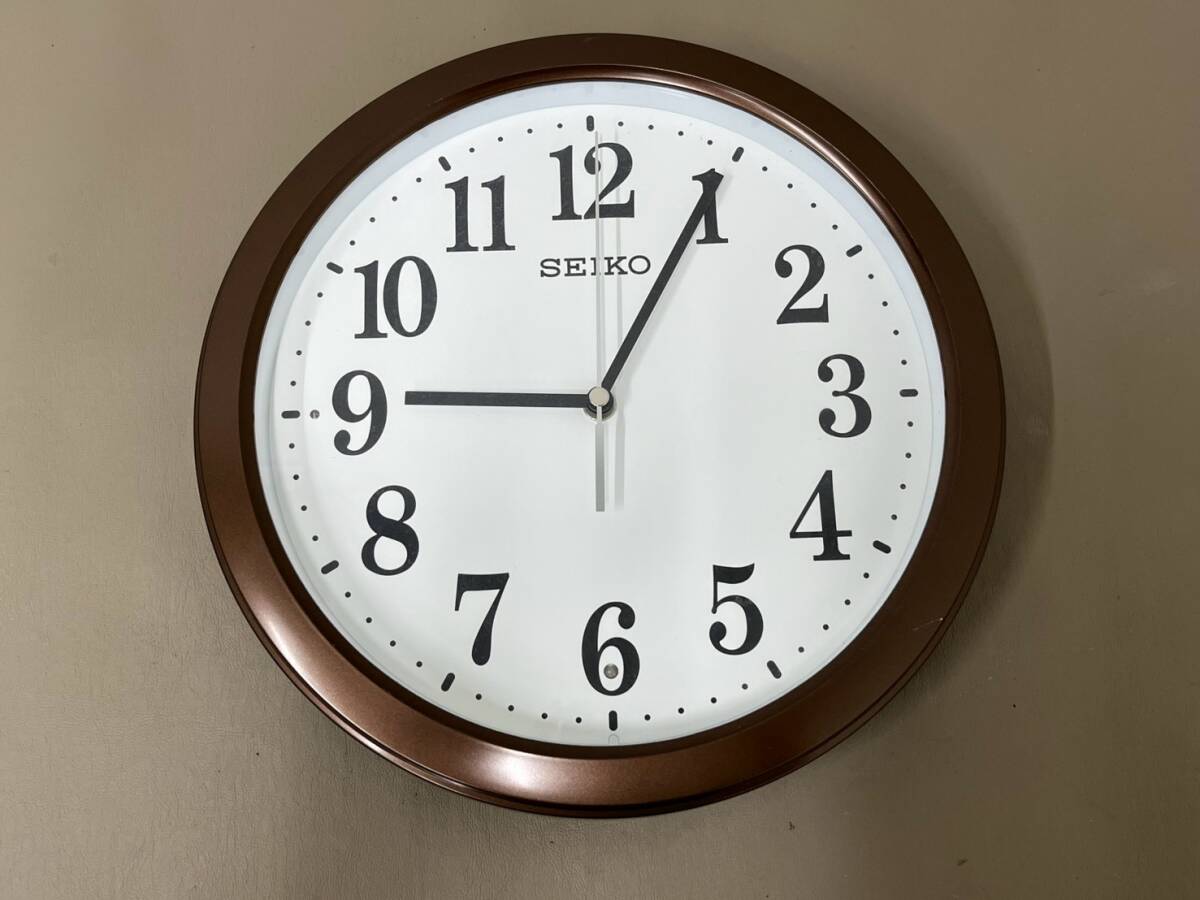 SEIKO CLOCK EMBLEM セイコークロックエンブレム 電波掛け時計 HS523S