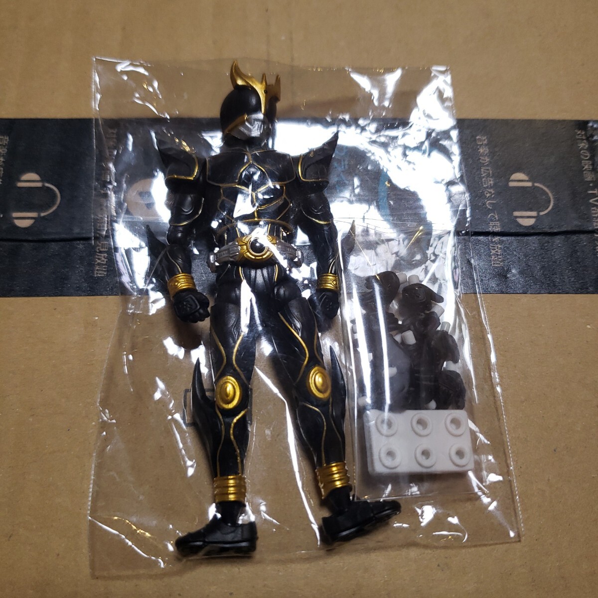 即決 仮面ライダークウガ アルティメットフォーム 特大リアル