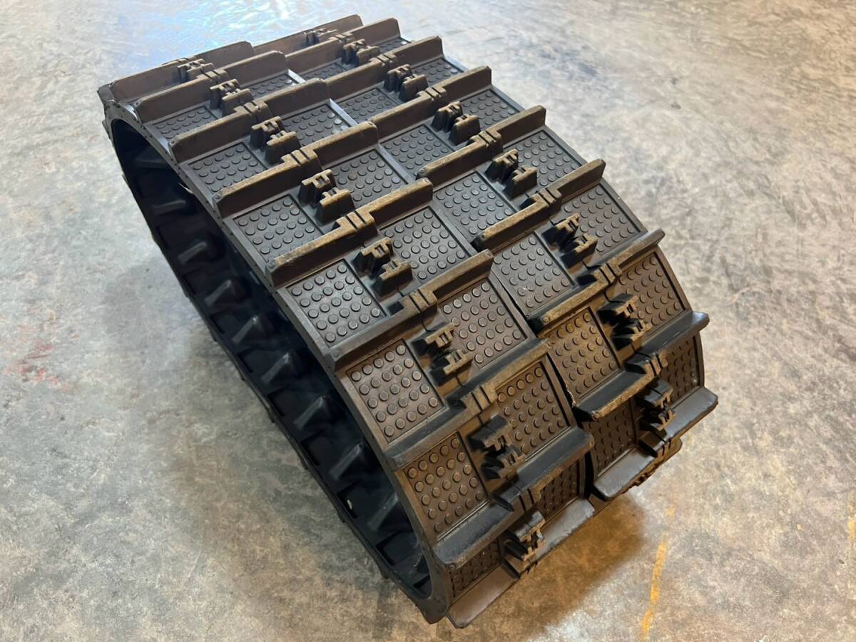 中古】タイヤ 田植機用 OHTSUオーツ 30×4.5/2.5-23 NCW-3 約760mm 2個