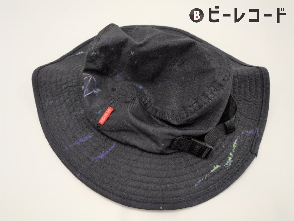 ONE OK ROCK × KiU クルーポンチョ 2016 NAGISAEN 新品】新品未開封 ONE OK ROCK レインポンチョ 2016 SPECIAL LIVE IN
