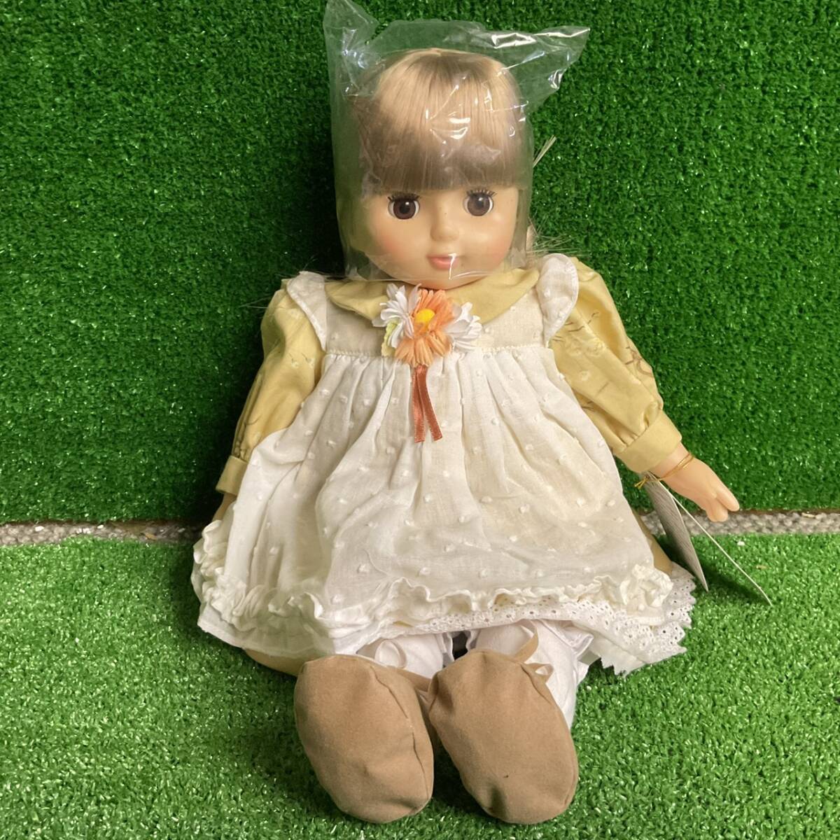 セキグチ　ファンタジードール　レトロ　人形 セキグチ ファンタジードール レトロ 人形 Amazon | Sekiguchi DOLL