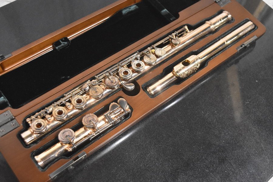 中古】□Pearl パール フルート NC-550E Eメカ付 美品の落札情報詳細