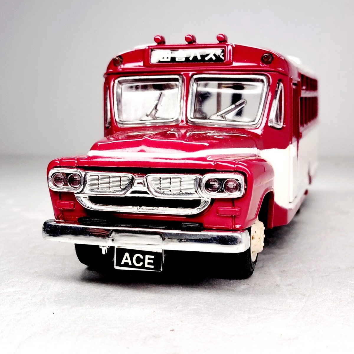 いすゞボンネットバス（BXD30）機動隊輸送車 群馬県警察仕様 アリイ製