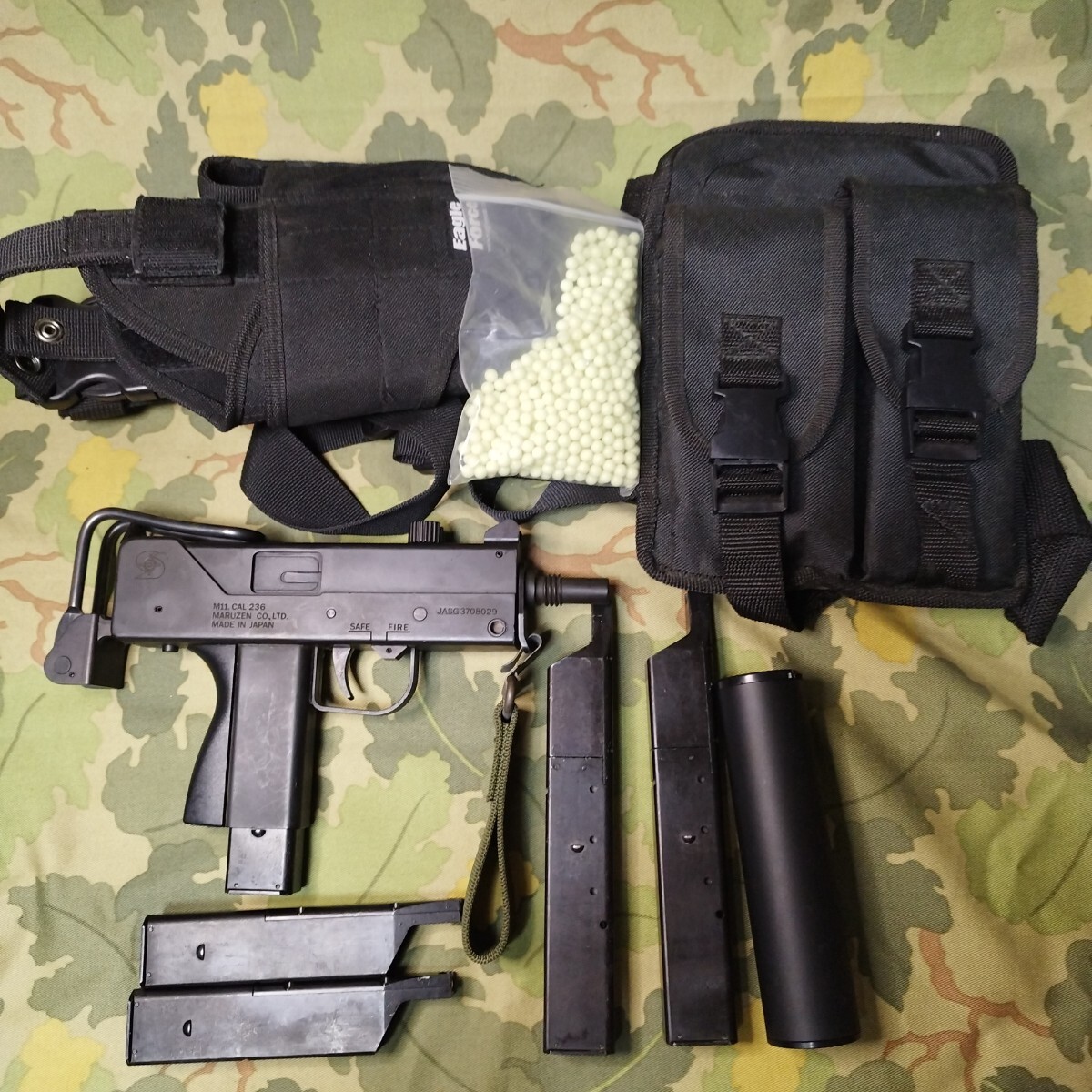 東京マルイ ガスブローバック 『MP7A1』 ドットサイト＆サプレッサー