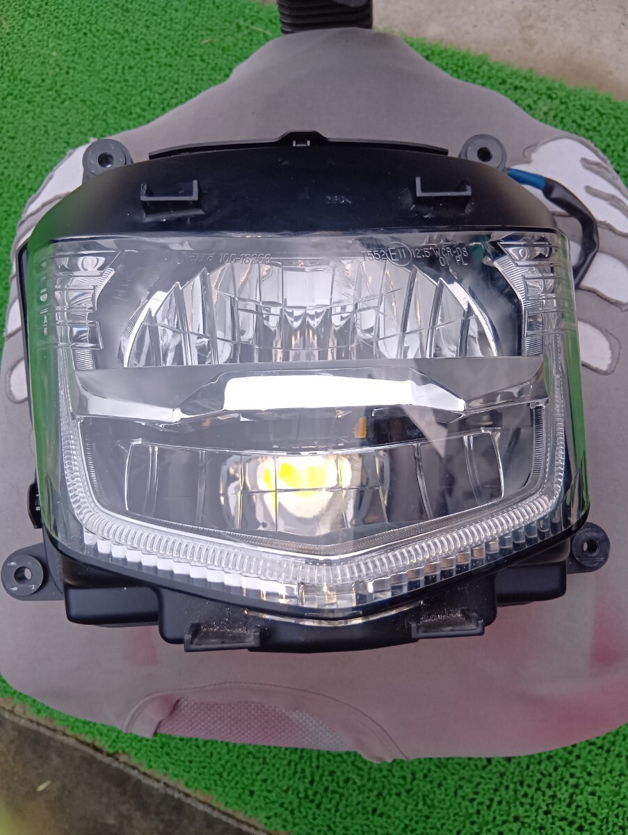 送料込 綺麗 ホンダ CB1300SB SC54後期 純正LEDヘッドライト 33100-MFP