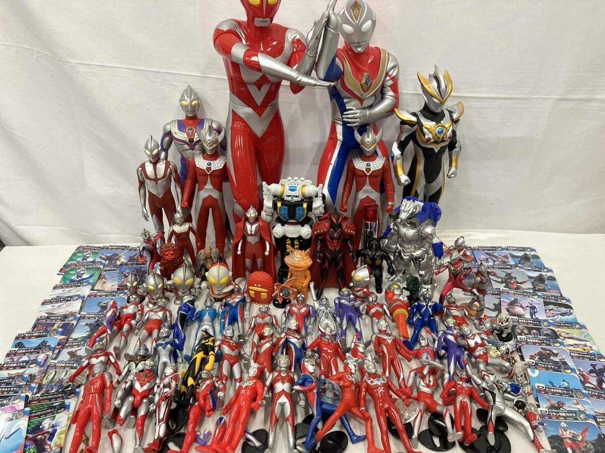 ウルトラマンフィギュア　27点　まとめ売り 中古】◇CD ウルトラマン ワンダフルワールド[ウルトラマン