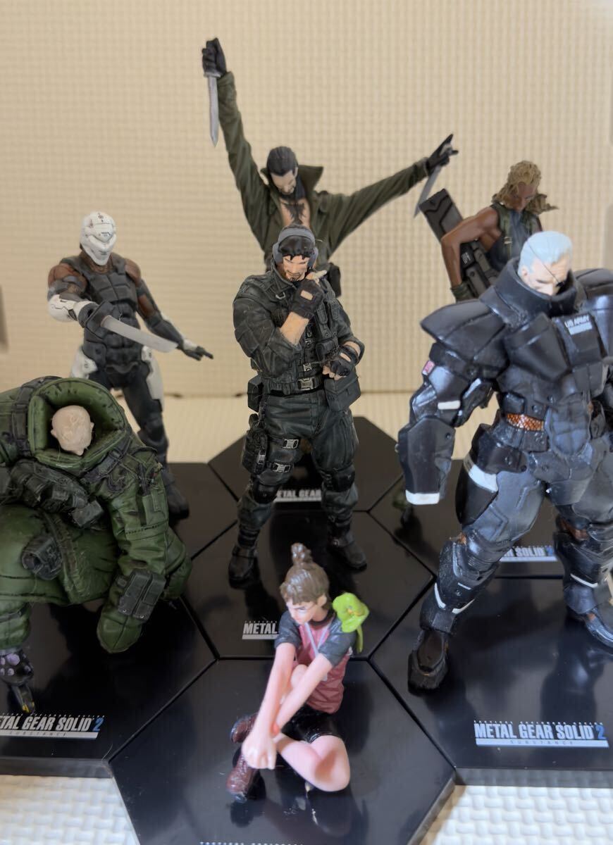 傷や汚れあり】コナミフィギュアコレクション メタルギアソリッド2