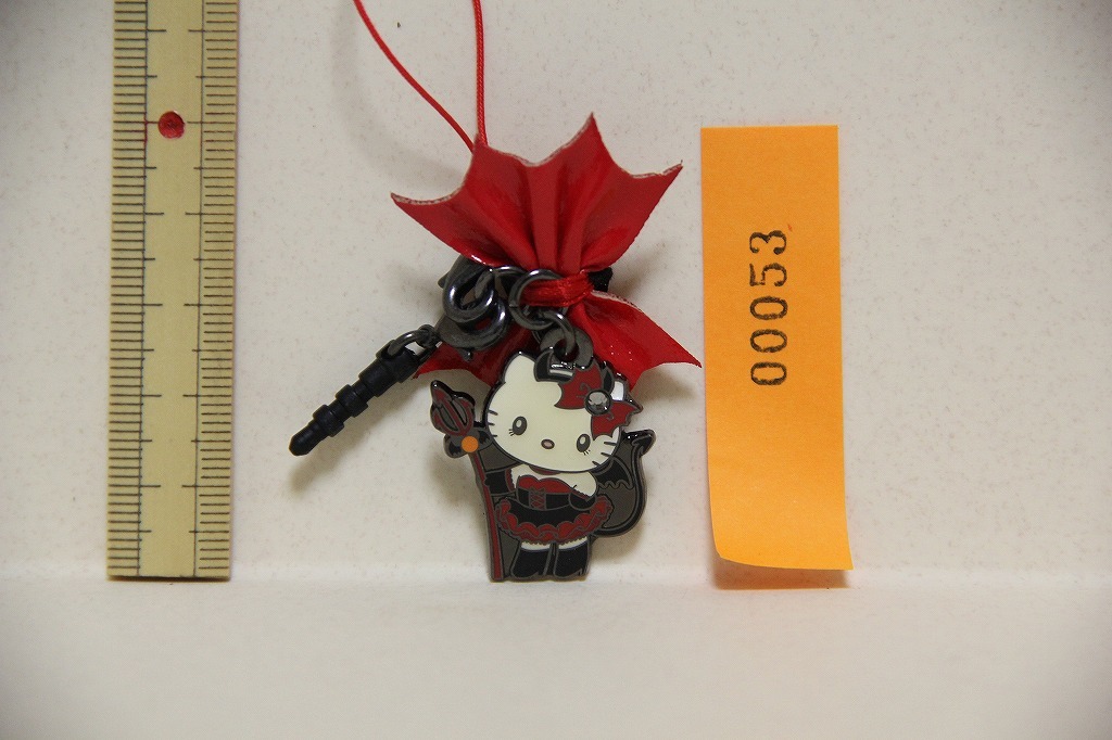 Usj ハロー キティ ゴスロリ 悪魔 根付 検索 デビル サンリオ Hello Kitty ストラップ グッズ ユニバーサル スタジオ ジャパン 根付 グッズ の落札情報詳細 ヤフオク落札価格情報 オークフリー スマートフォン版