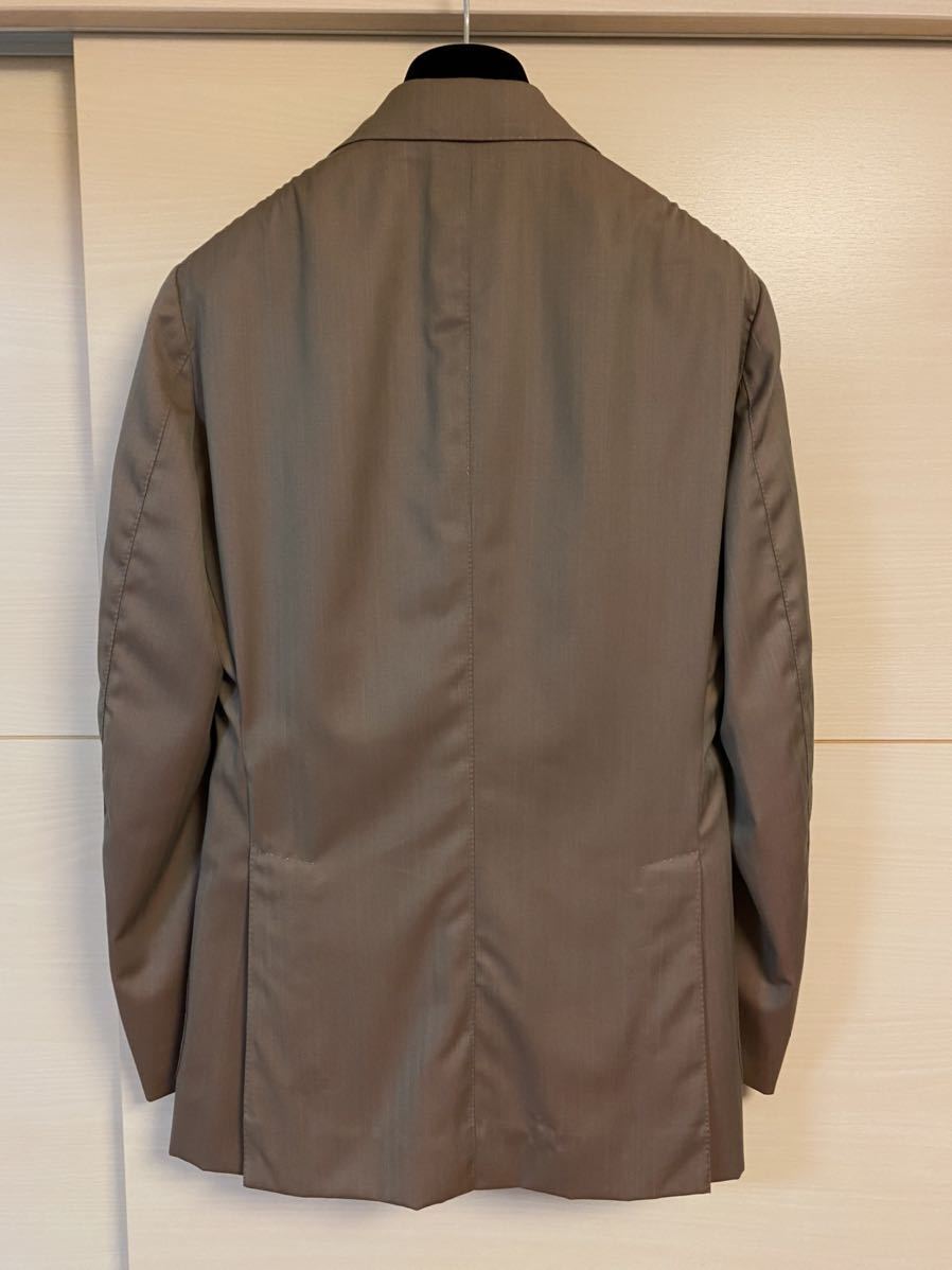 LUCA LUCA スーツ　イタリア製　中古 LUCA LUCA スーツイタリア製中古