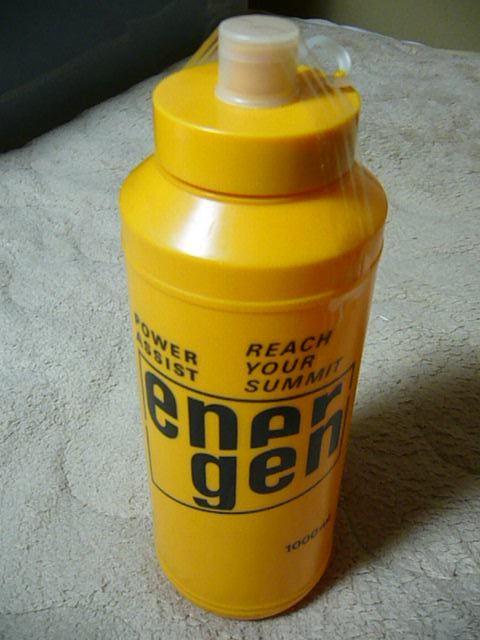 新品 Energen エネルゲン スクイズボトル 1000ml スポーツドリンク用 1000 １リットル オレンジ 大塚製薬 表面に保管時のキズなどあり 未使用 の落札情報詳細 ヤフオク落札価格情報 オークフリー スマートフォン版