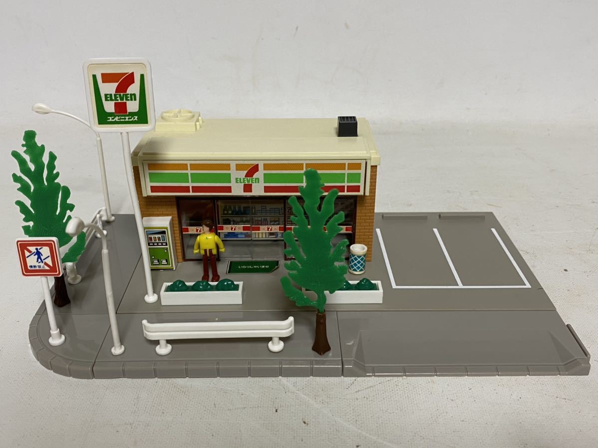 トミカタウン】レア 美品 完品 旧 トミカ セブンイレブン TOMY