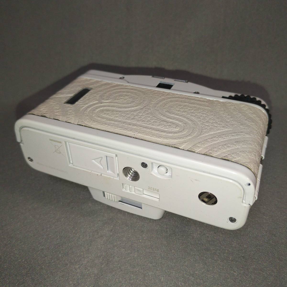 限定品『Lomo LC-A+ White』/ lomography ロモ ロモグラフィー トイ