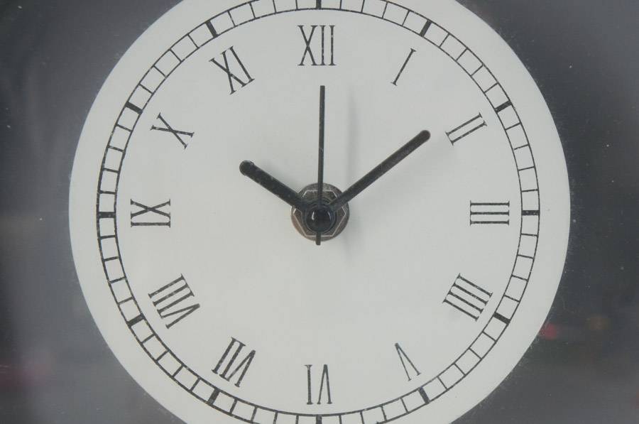 新品 未使用 Amifaアミファ 花時計用 クォーツ 置時計 掛時計 直径24 5cm グレー 円形 ハンドメイド プリザーブドフラワー用 763f16 の落札情報詳細 ヤフオク落札価格情報 オークフリー スマートフォン版