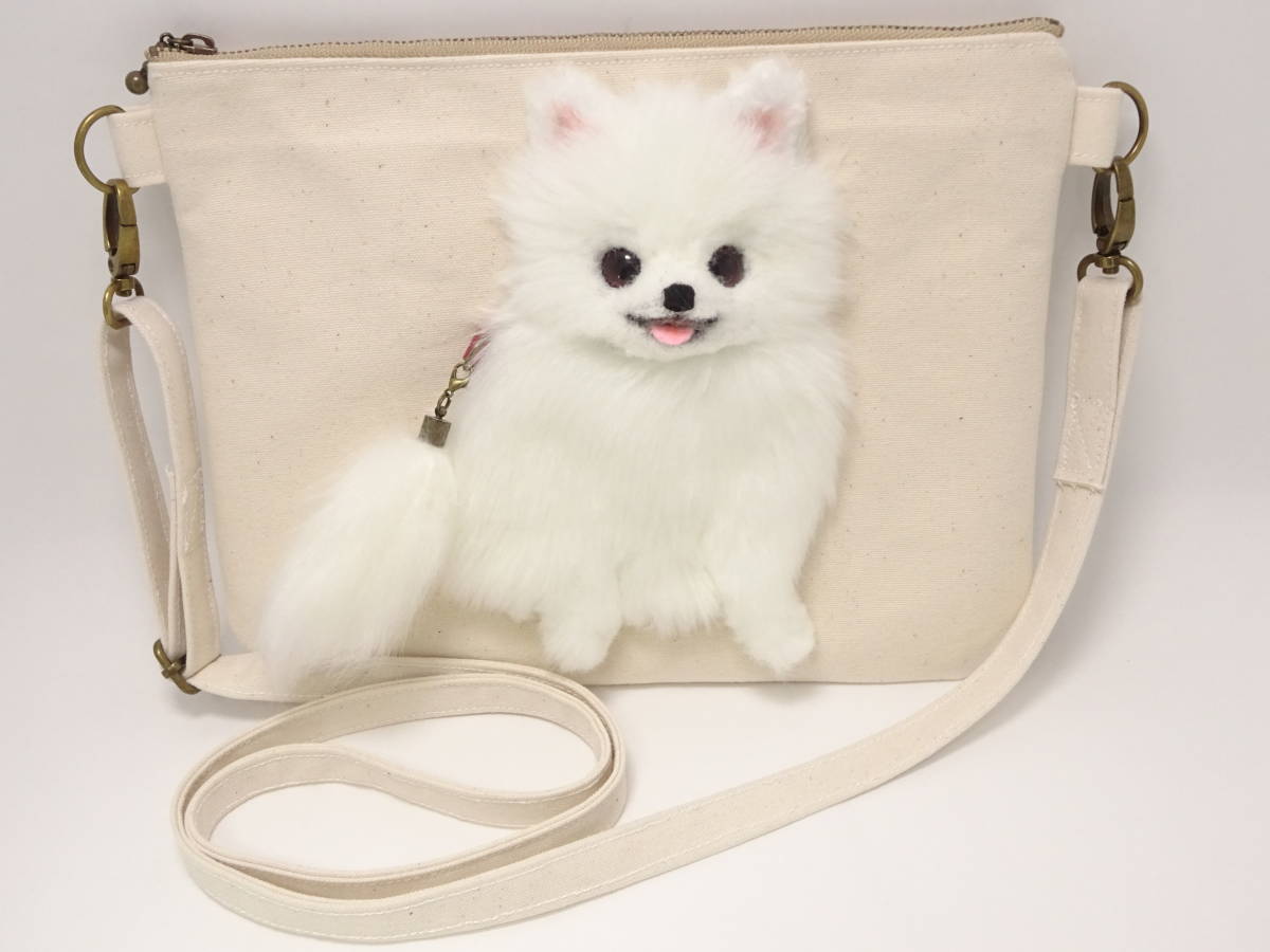 新品】-nyamu- ポメラニアンのおすわりサコッシュ 送料無料