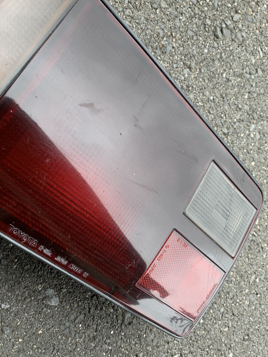 トヨタ スプリンター トレノ 2ドア 前期 左リアテールランプ AE86 4AG