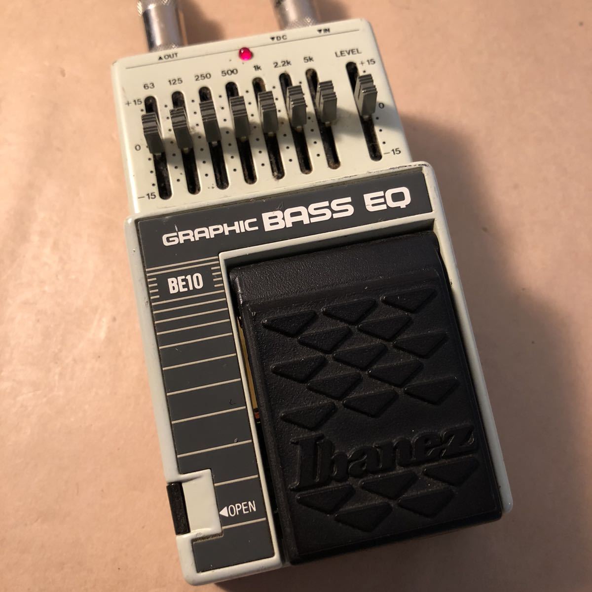 Ibanez GRAPHIC BASS EQ BE10 ベース エフェクター イコライザーの落札情報詳細 ヤフオク落札価格情報 オークフリー
