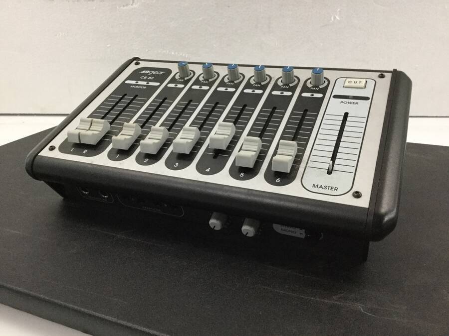 ADGEAR CB-82 キューボックス☆ジャンク品【TB】（ADgear CB-82