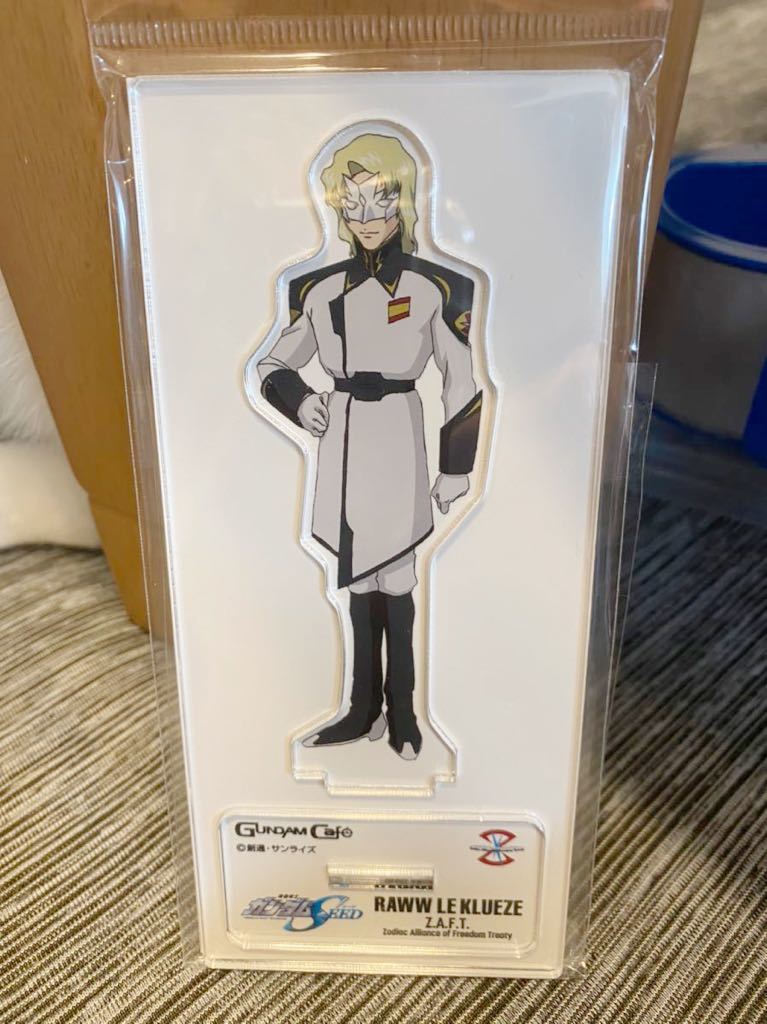 ガンダムカフェ　SEED アクリルスタンド ラウ・ル・クルーゼ 新品】ガンダムカフェ ガンダムSEED アクリルスタンド ラウ・ル