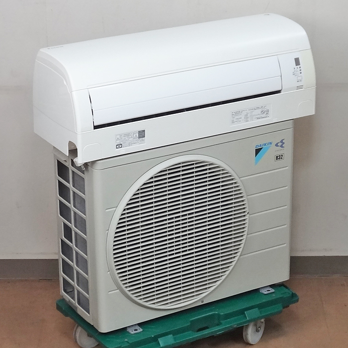 ダイキン 10畳用エアコン 2015年製 AN28SESK